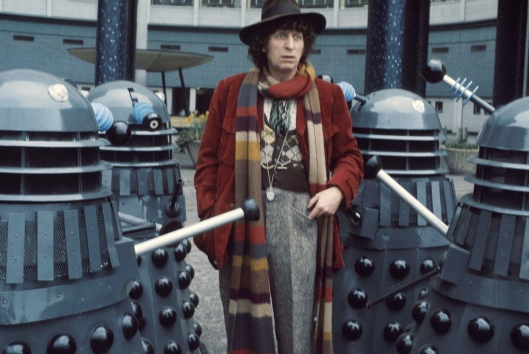 4th-Doctor-Meets-Daleks.jpg